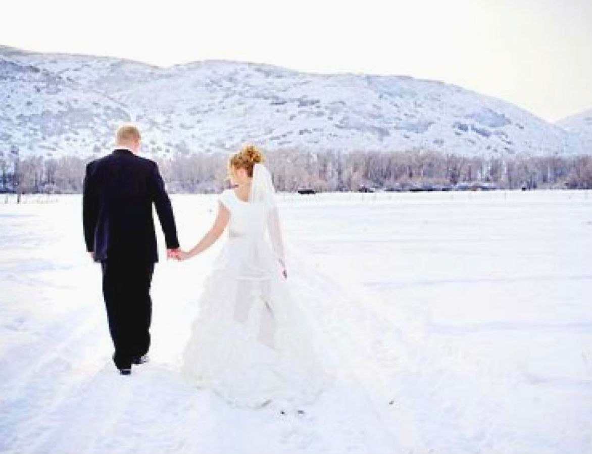 Зимняя свадьба